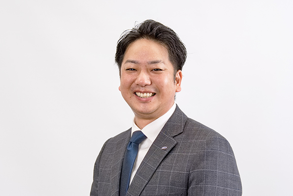 柴田拳吾
